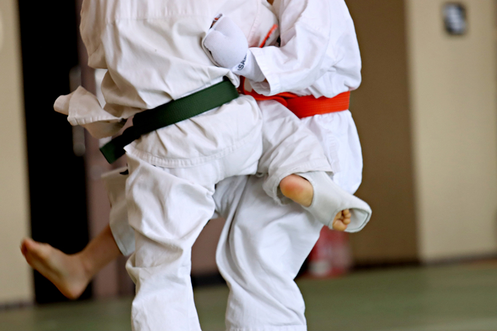 スポーツメンタルコーチング,アスリート コーチング,柔道 メンタル,スランプ 乗り越える,スポーツ メンタル 強くする,弓道